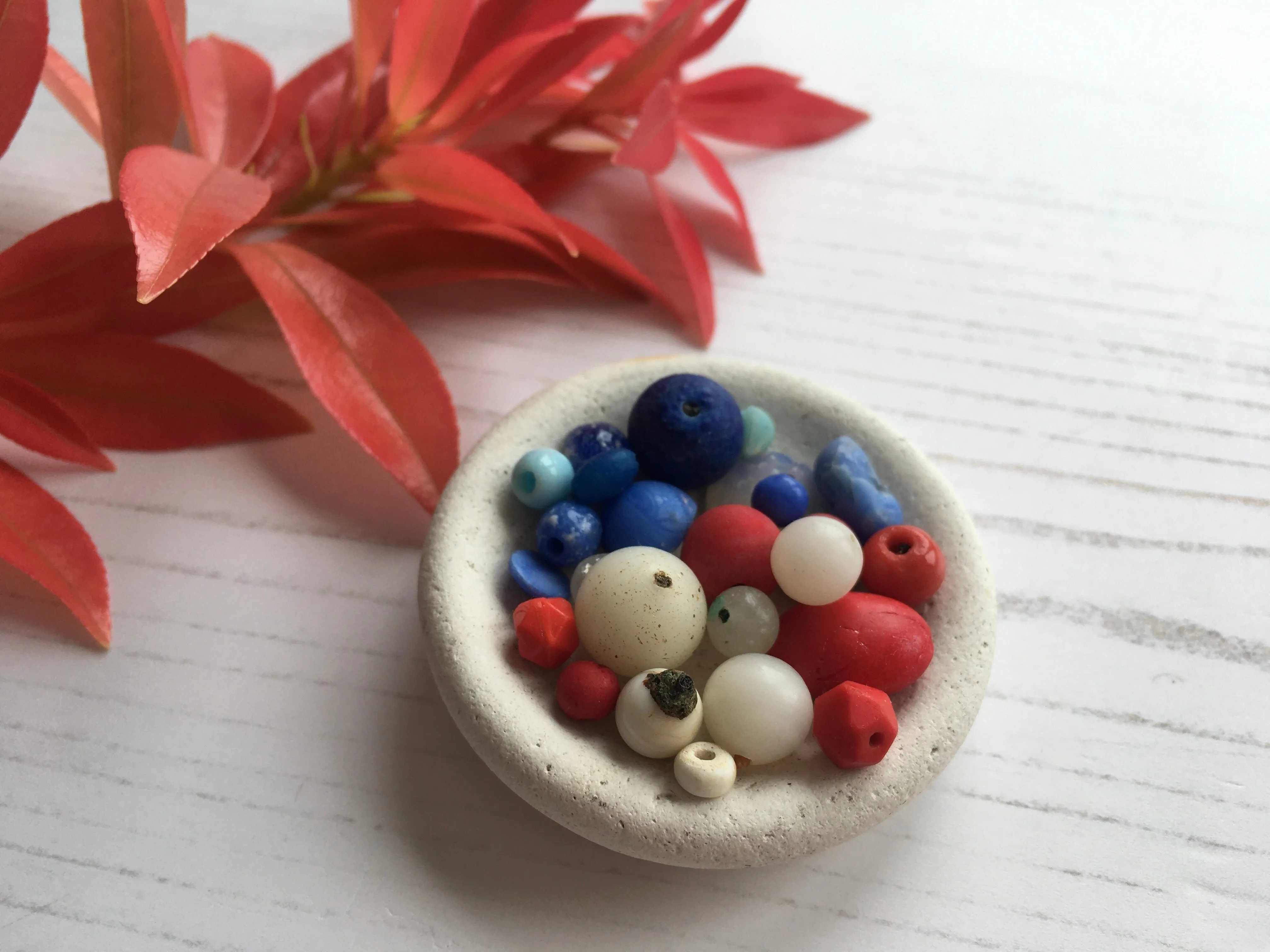 17+ Mudlarking Beads on Sea Pottery Base - Red White Blue mix