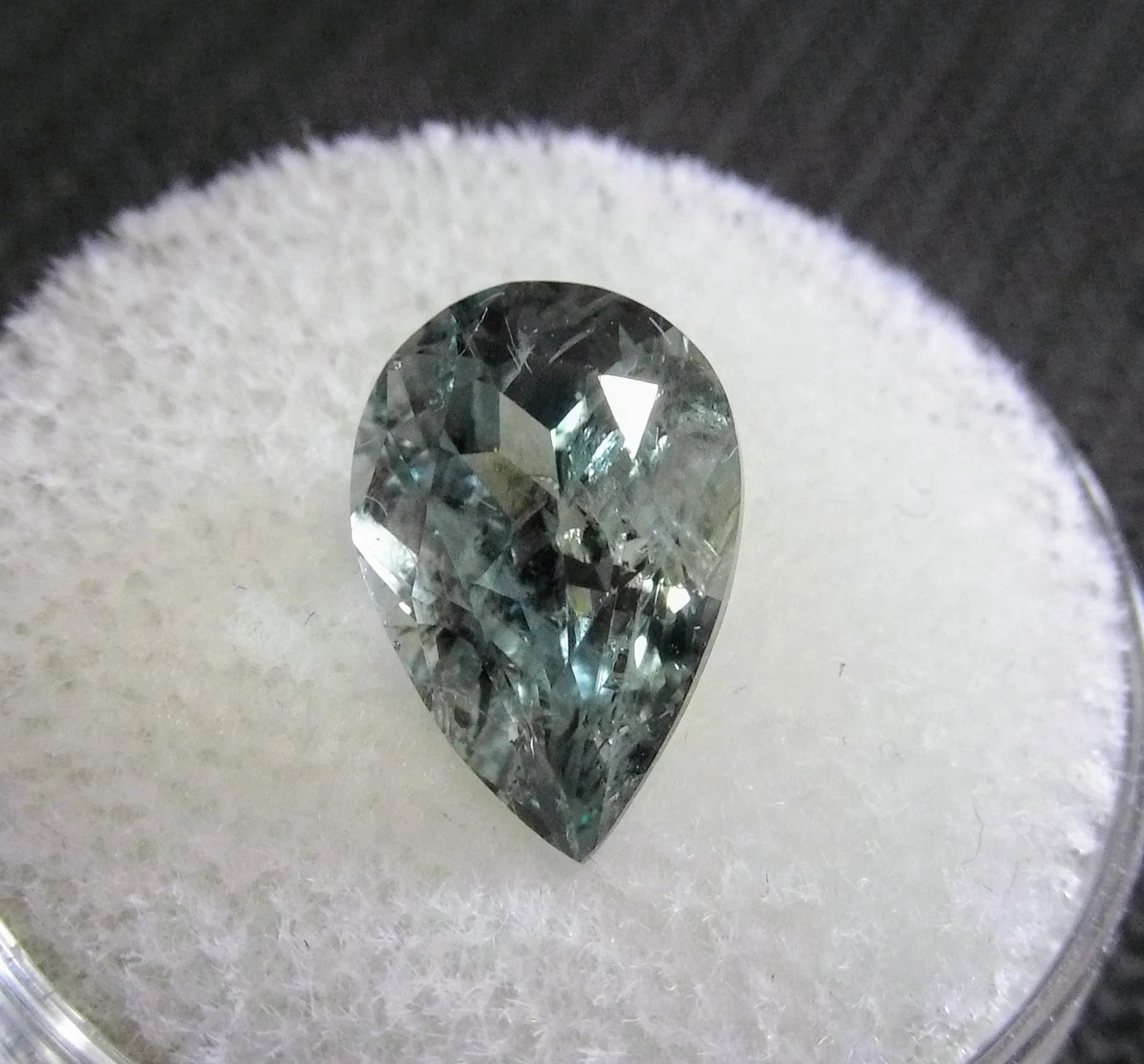 4.8ct MEDIUM TEAL PEAR SHAPED MONTANA SAPPHIRE