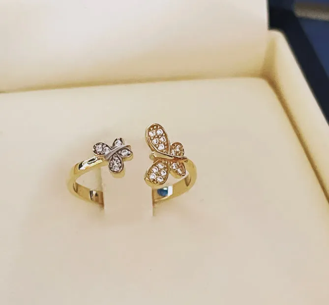 Butterfly ring