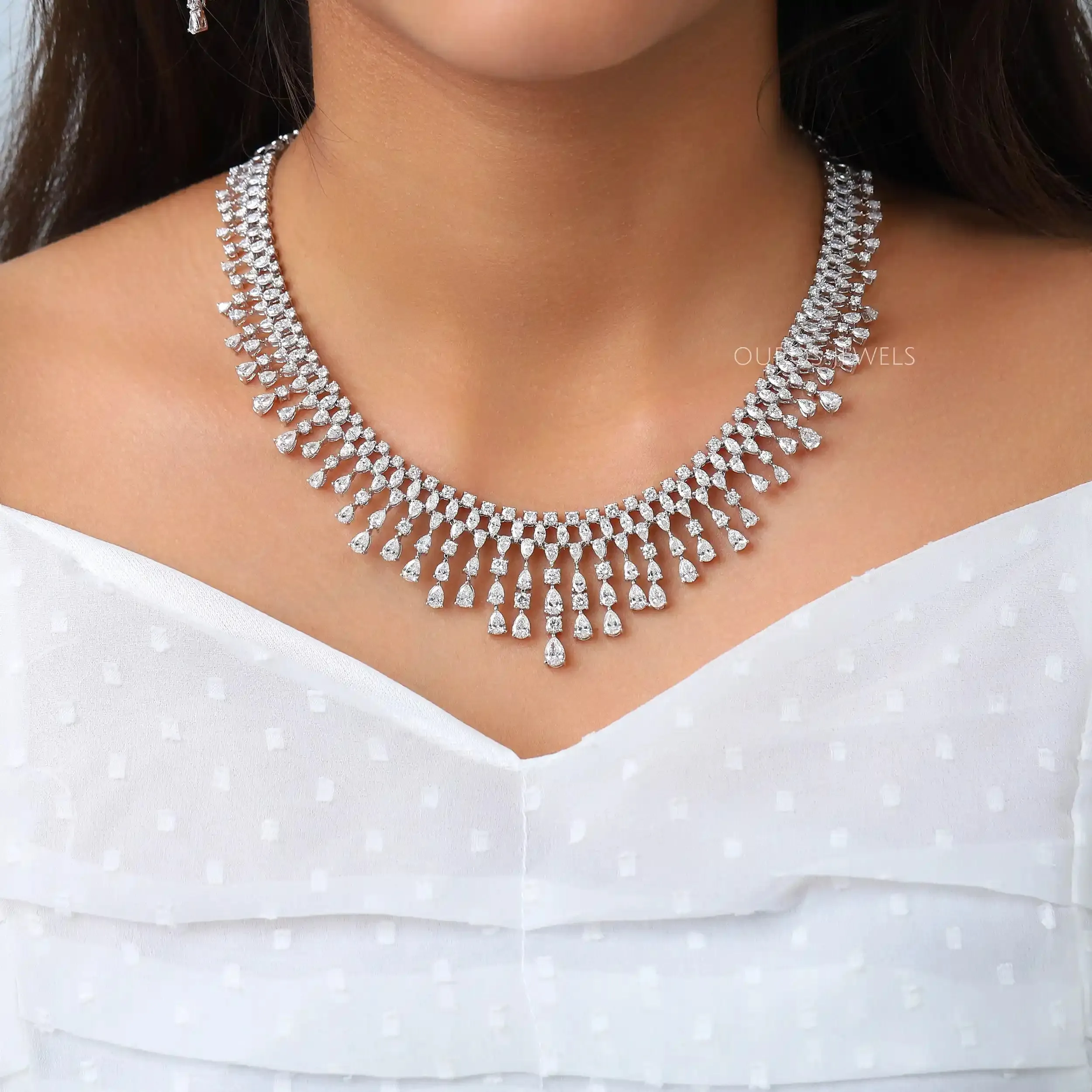 Elegant Diamond Choker Necklace for Women