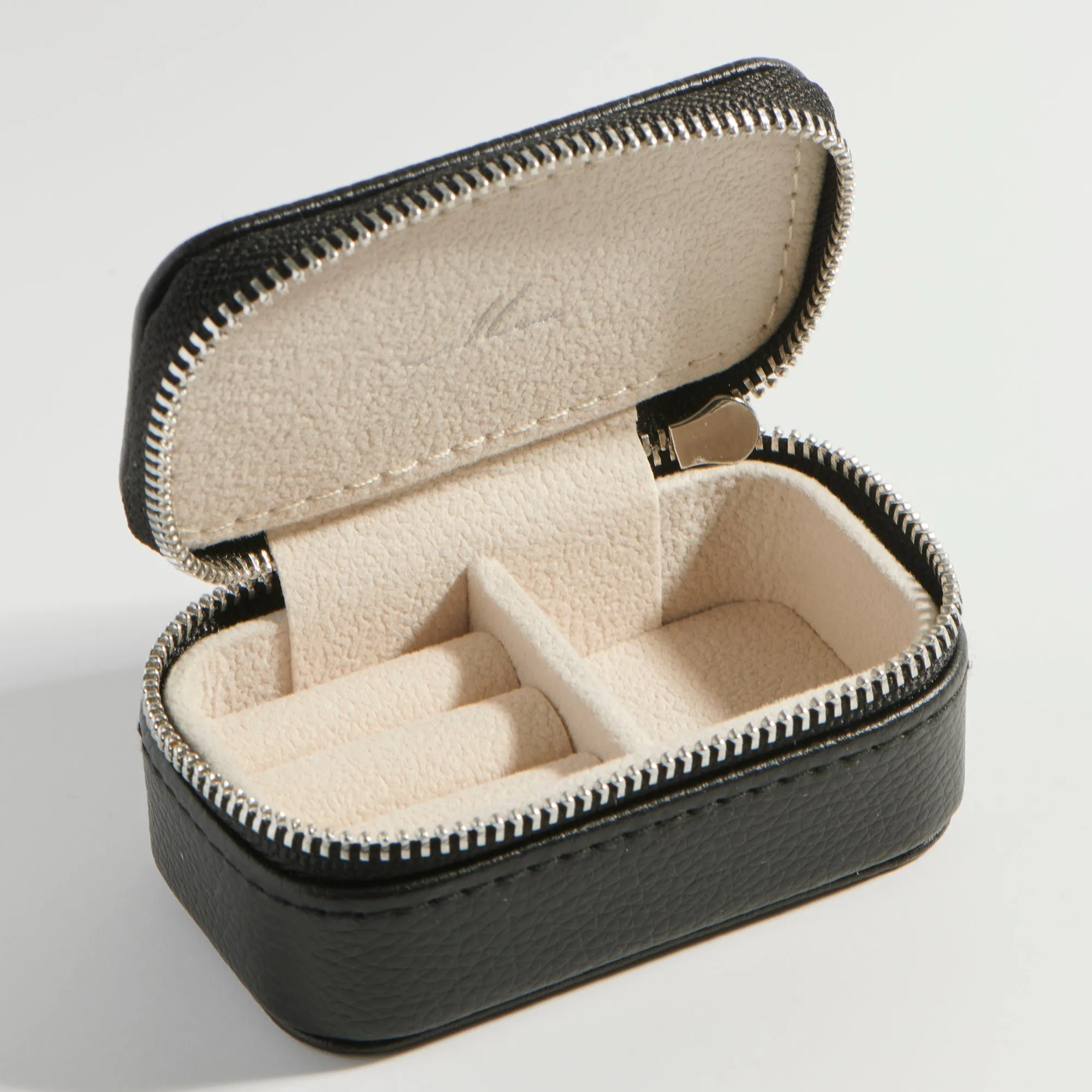 Mini Travel Case - Black