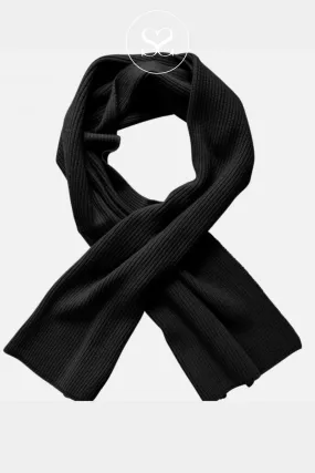 MOSS COPENHAGEN - GALINE RACHELLE BLACK SCARF