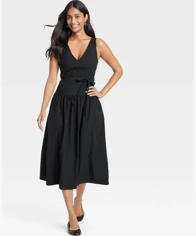 Universal Thread Women's Tie-Waist Midi A-Line Dress