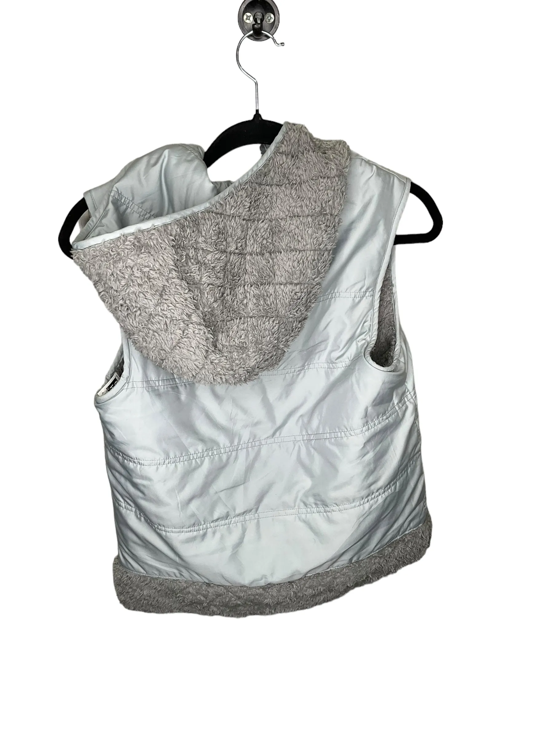 Vest Puffer & Quilted By Patagonia In Grey, Size: S